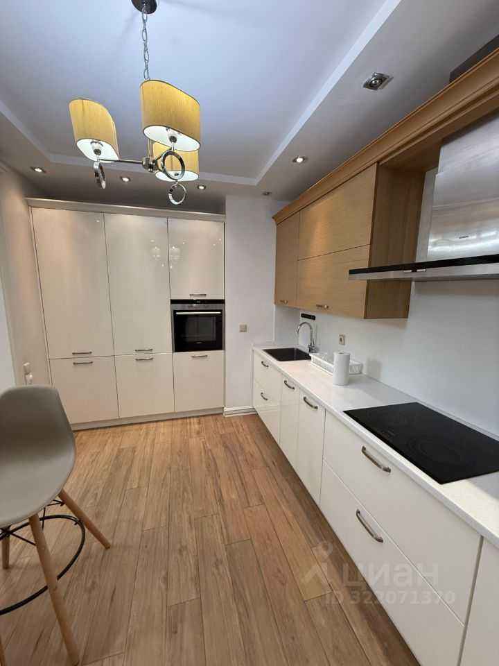 3-комнатная квартира, 72 м² — фотография 2