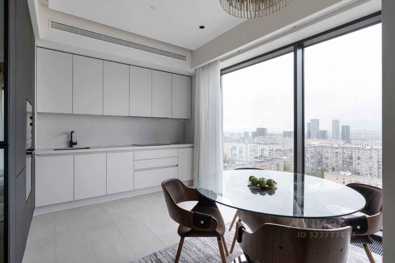 2-комнатная квартира, 86,7 м² — фотография 2