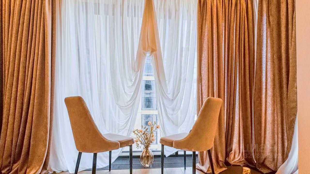 2-комнатная квартира, 56 м² — фотография 2
