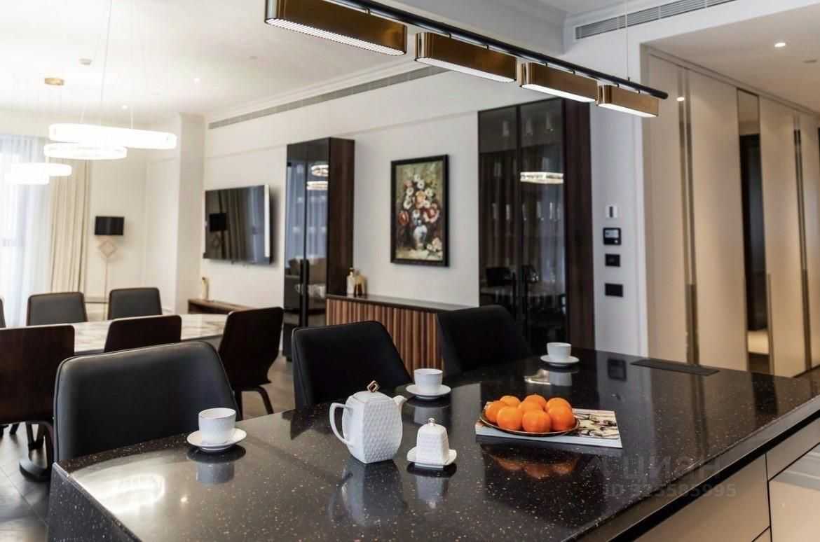 4-комнатная квартира, 177,4 м² — фотография 3