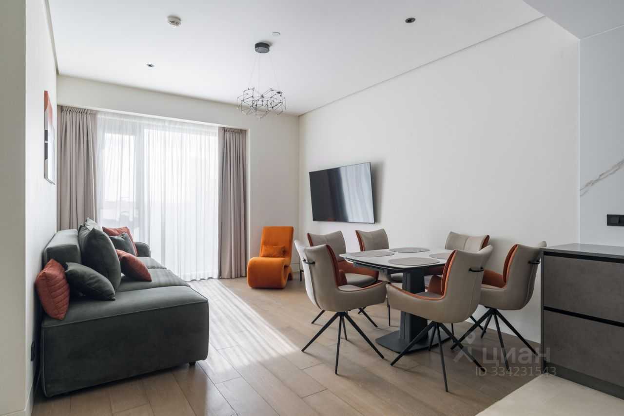 2-комнатная квартира, 69 м² — фотография 2