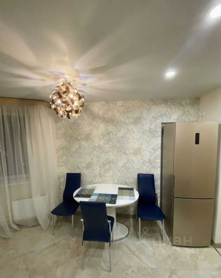 2-комнатная квартира, 64 м² — фотография 3