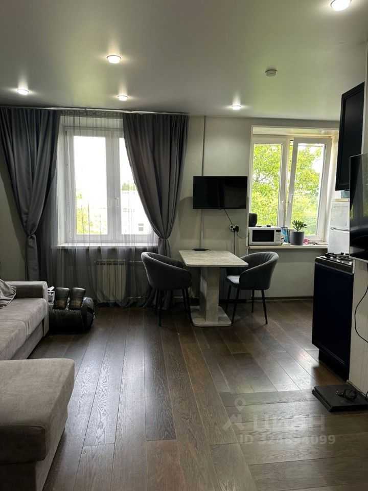 2-комнатная квартира, 42 м² — фотография 2