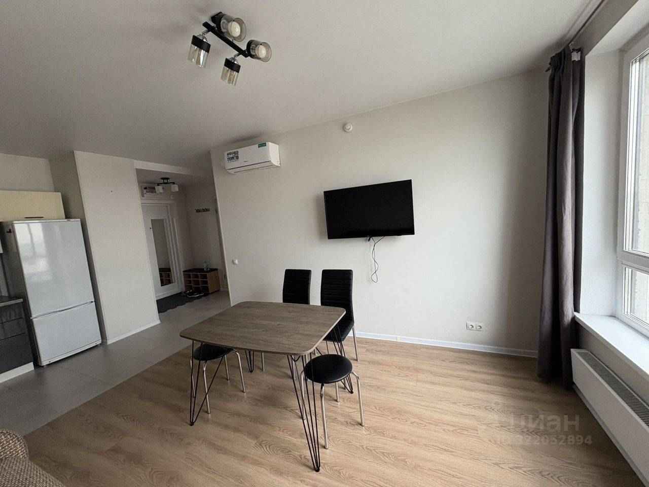 2-комнатная квартира, 42 м² — фотография 2