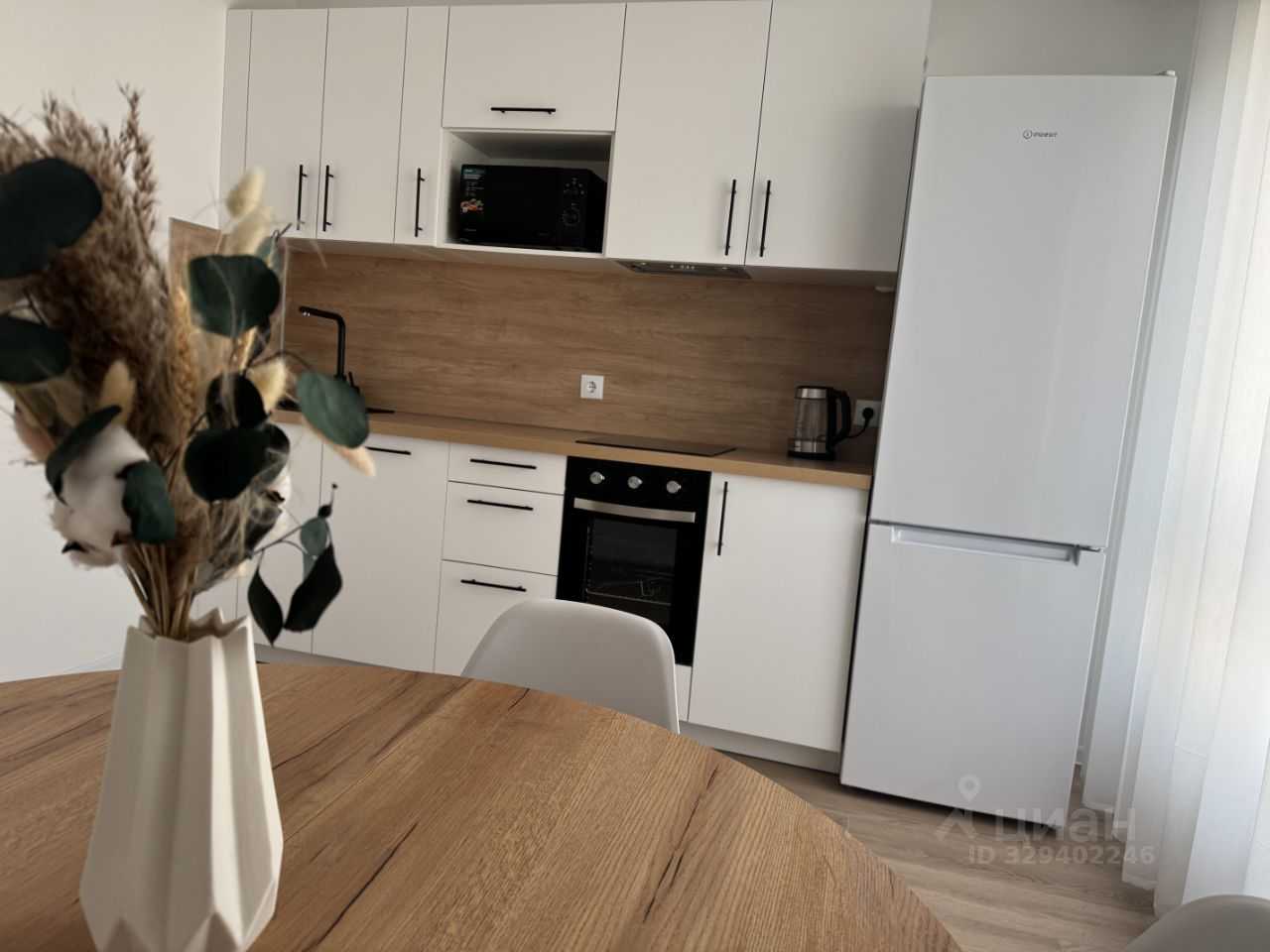 1-комнатная квартира, 41,7 м² — фотография 2