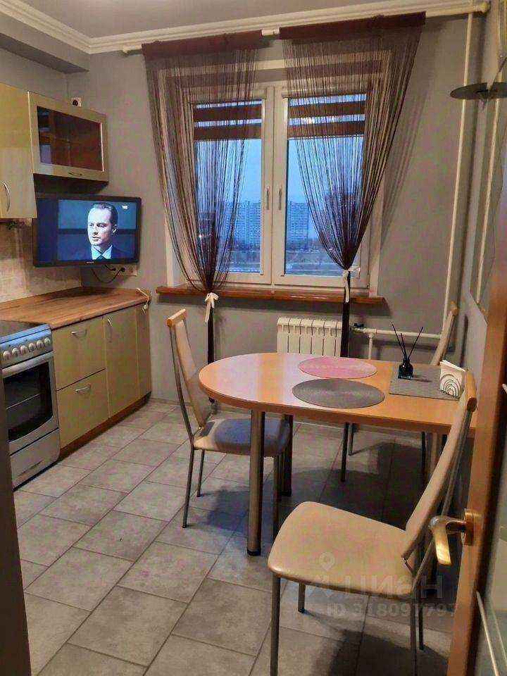 2-комнатная квартира, 60 м² — фотография 3