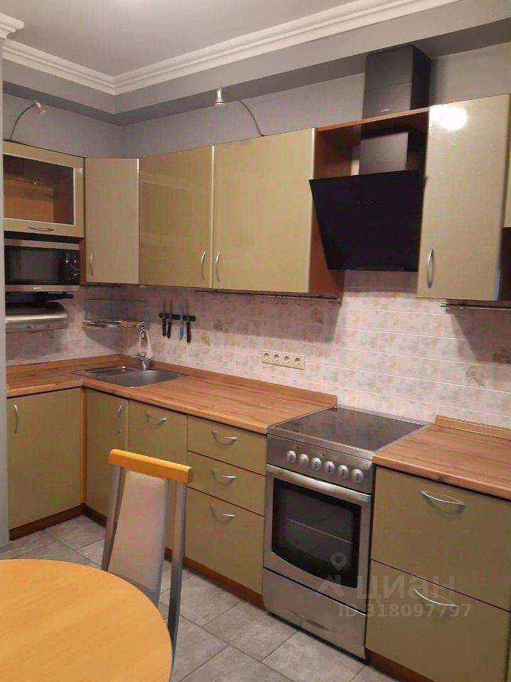 2-комнатная квартира, 60 м²