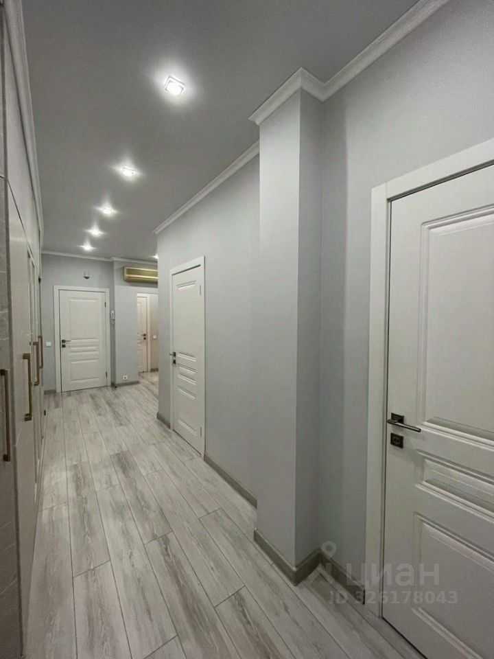 4-комнатная квартира, 98,3 м² — фотография 2