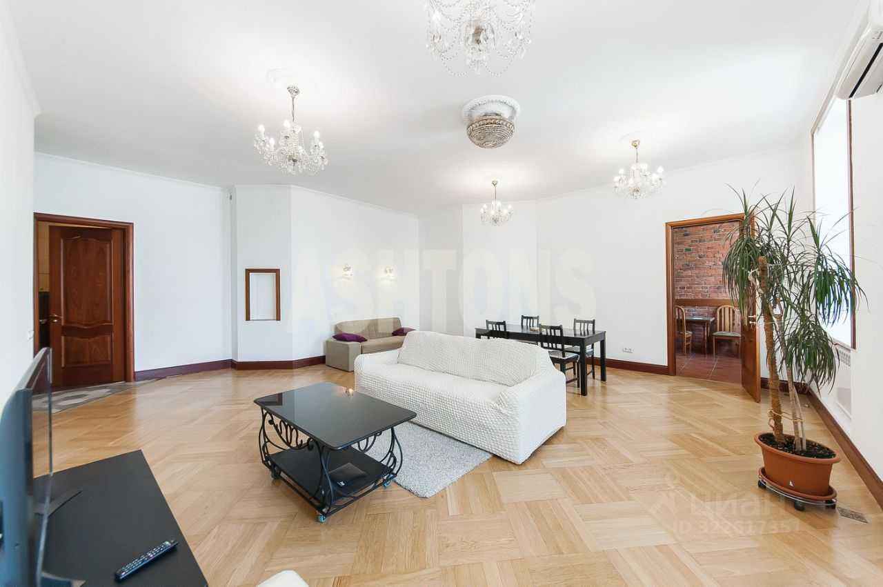 3-комнатная квартира, 120 м² — фотография 2