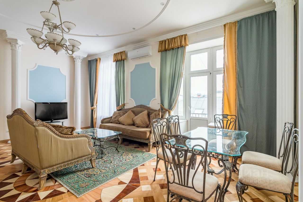 4-комнатная квартира, 138 м²