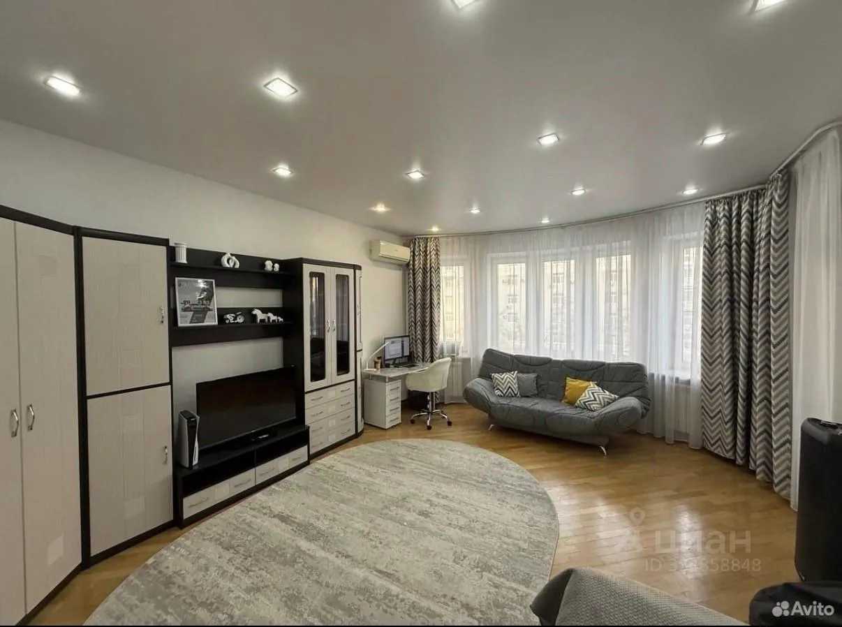 3-комнатная квартира, 132 м² — фотография 2