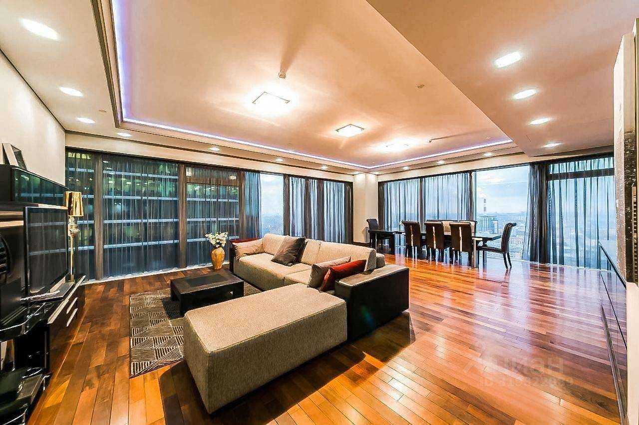 4-комнатная квартира, 185 м²
