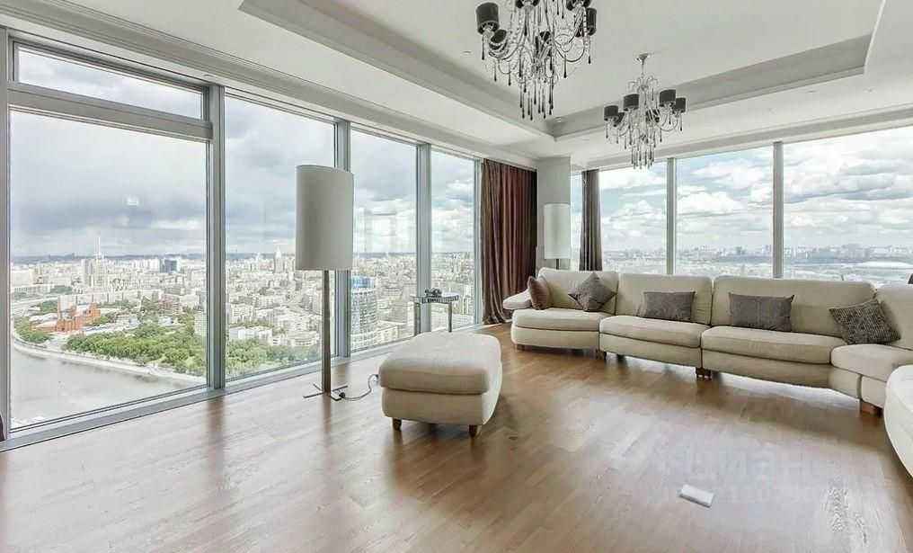 2-комнатная квартира, 104 м²