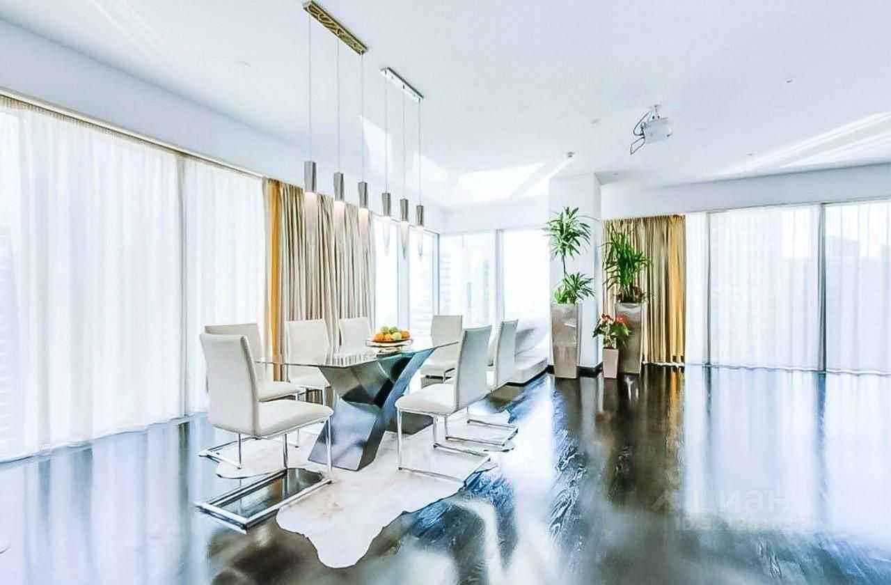 3-комнатная квартира, 220 м² — фотография 3