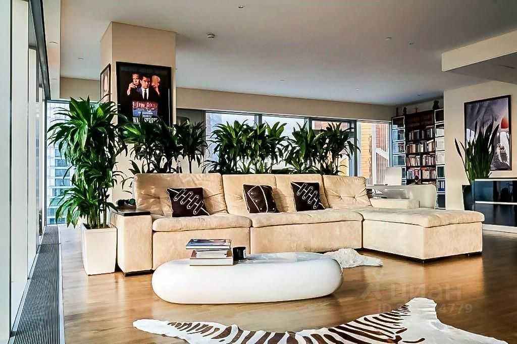 2-комнатная квартира, 217 м² — фотография 2