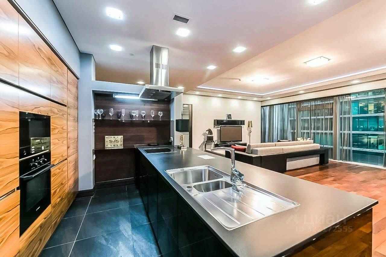 4-комнатная квартира, 185 м² — фотография 2