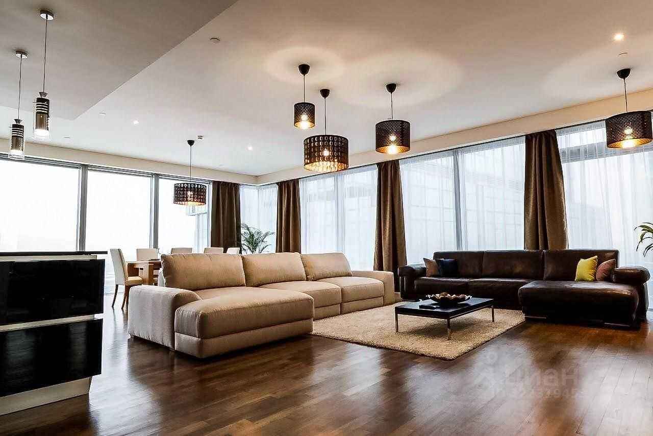 3-комнатная квартира, 190 м²
