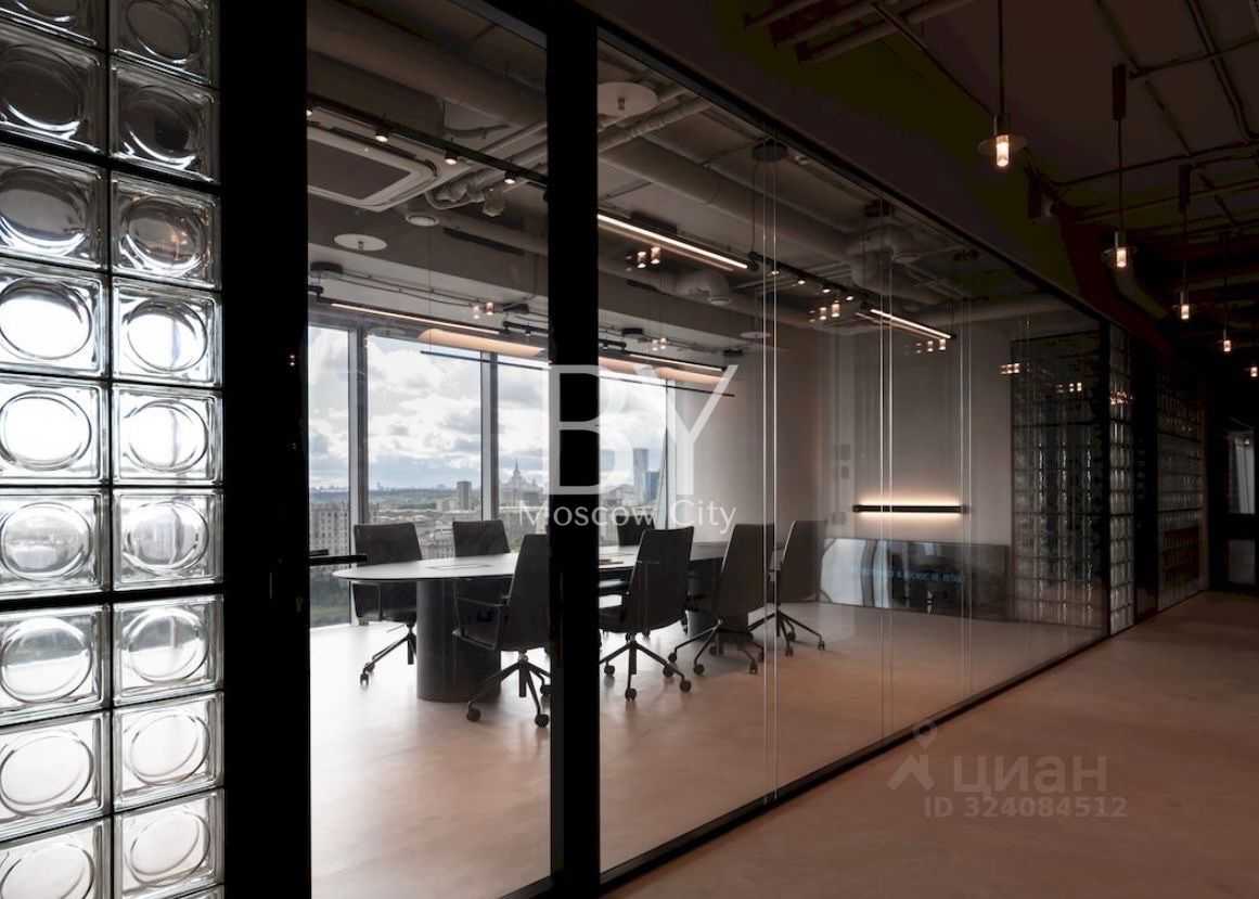 3-комнатная квартира, 240 м² — фотография 2