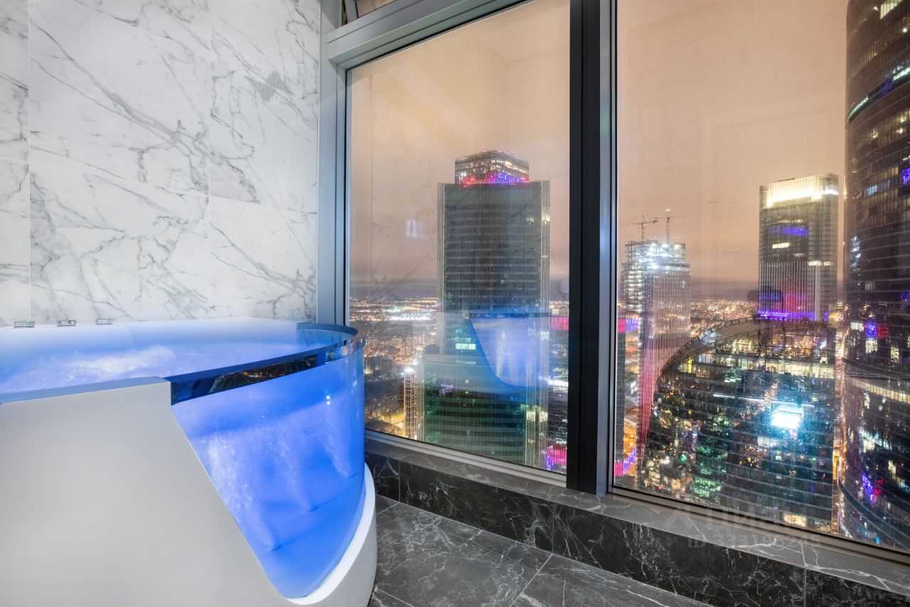 1-комнатная квартира, 67 м²
