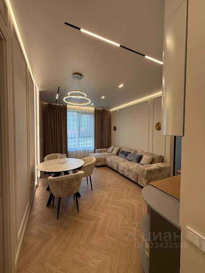 2-комнатная квартира, 70 м² — фотография 3