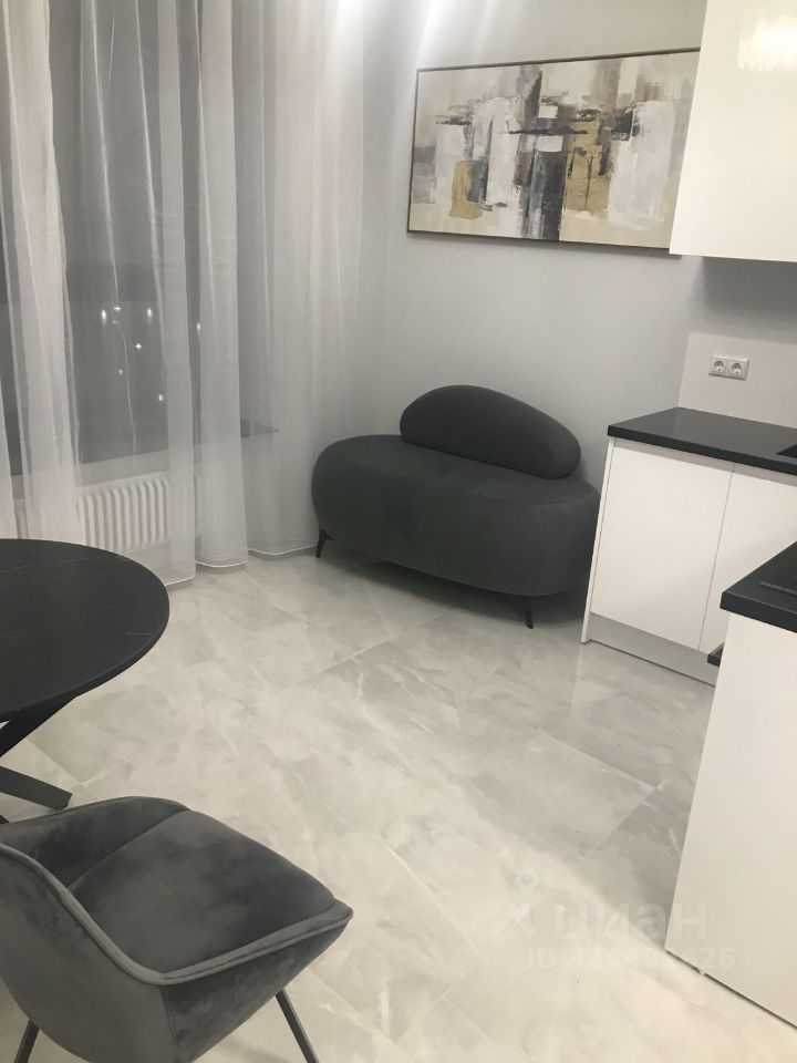 1-комнатная квартира, 35 м² — фотография 2