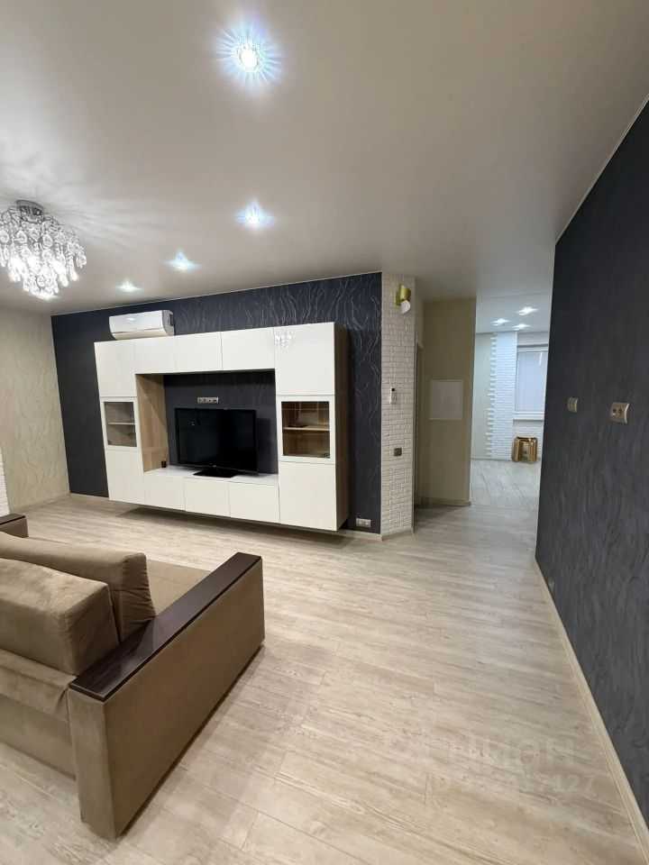 2-комнатная квартира, 75 м² — фотография 2