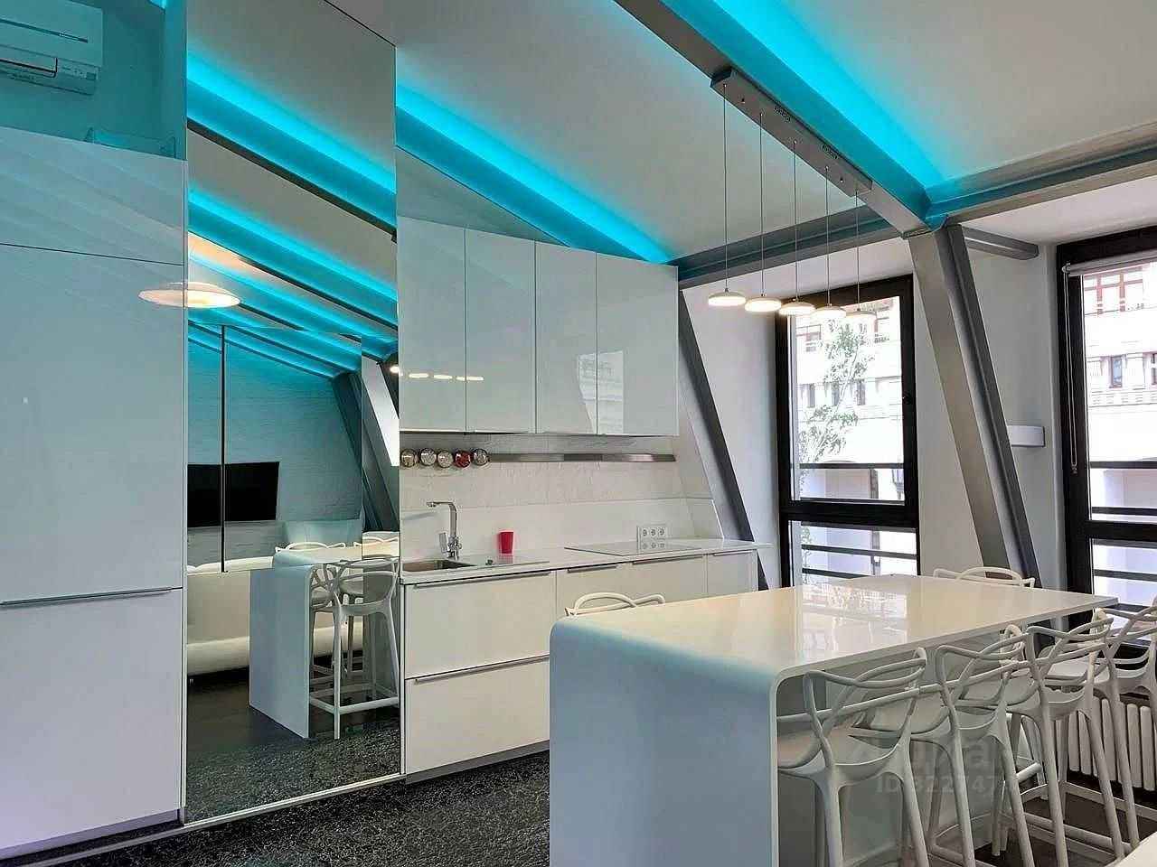 2-комнатная квартира, 90 м² — фотография 2