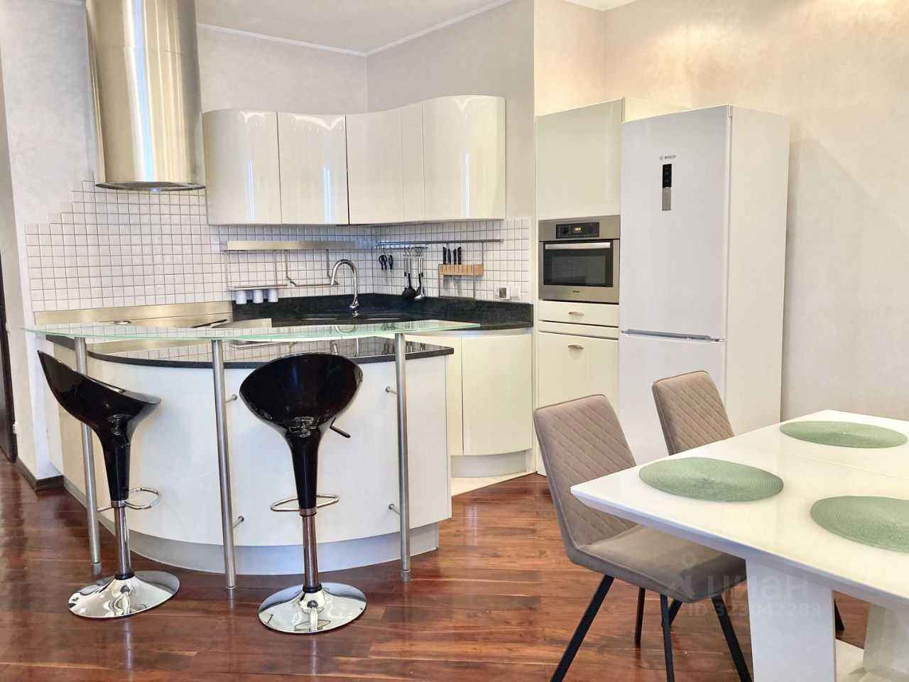 2-комнатная квартира, 80 м²