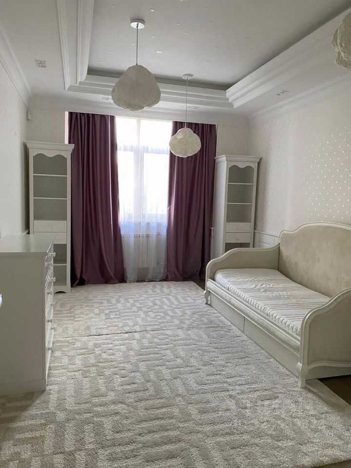 3-комнатная квартира, 140 м² — фотография 3