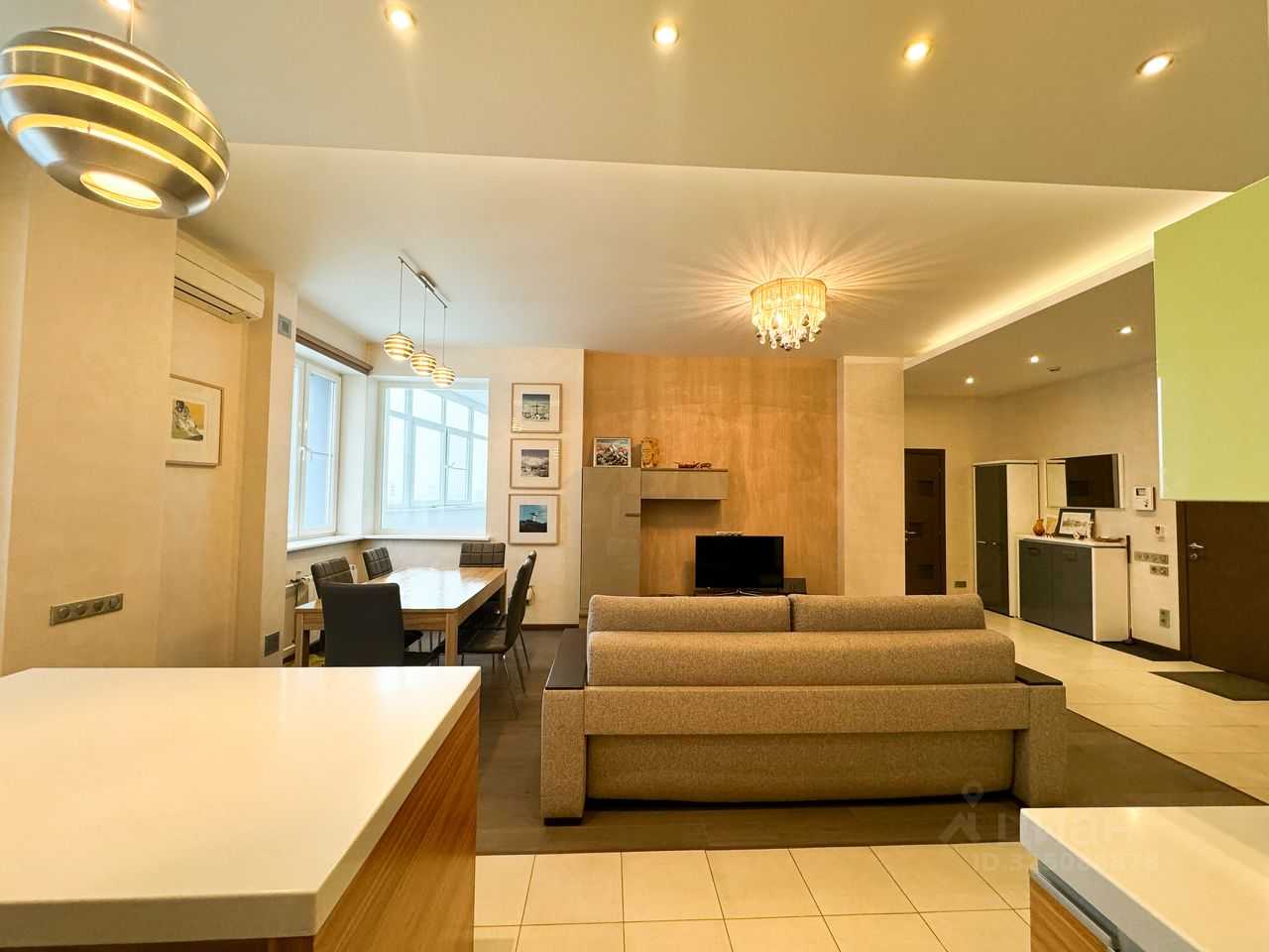 1-комнатная квартира, 71,2 м² — фотография 3