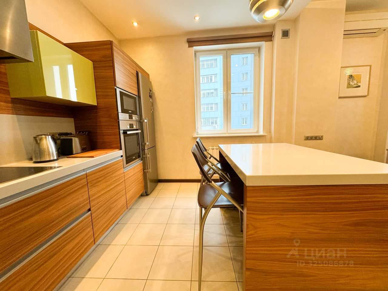 1-комнатная квартира, 71,2 м² — фотография 2