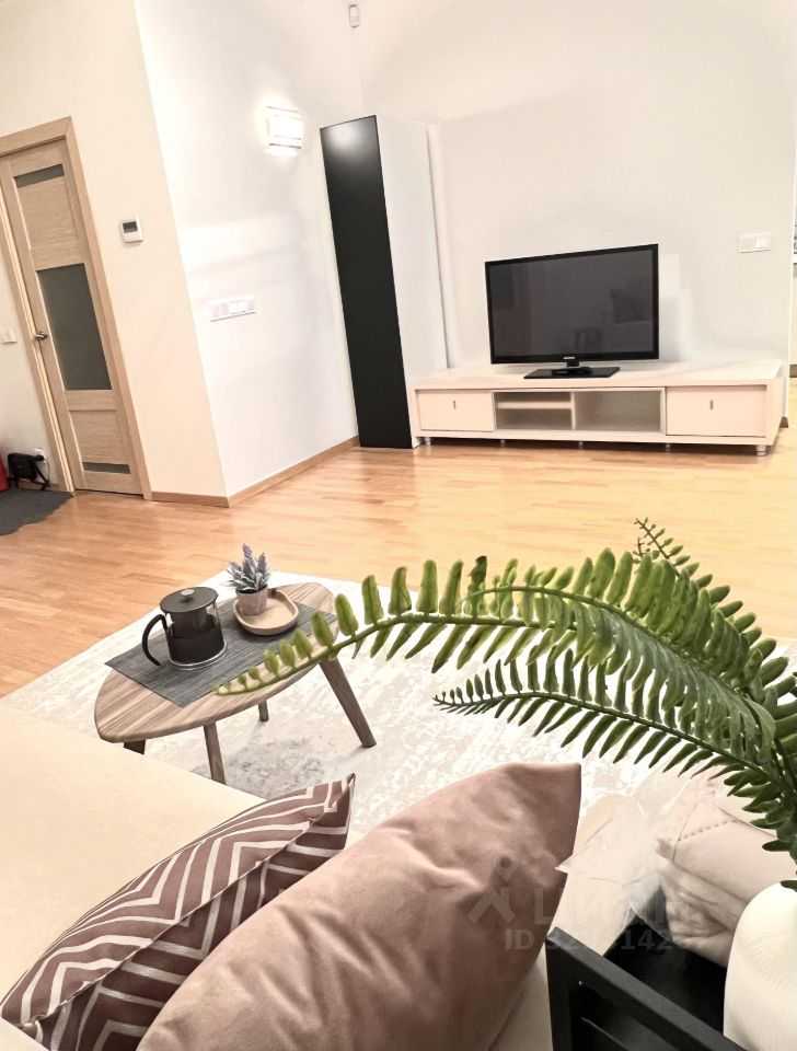 2-комнатная квартира, 74 м² — фотография 2