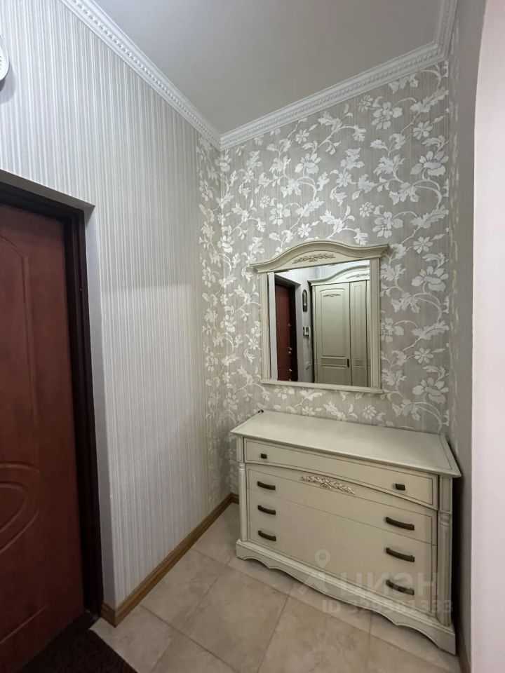 2-комнатная квартира, 57 м² — фотография 3