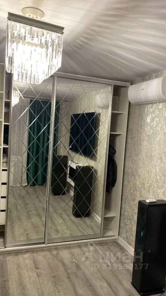 2-комнатная квартира, 64 м² — фотография 3