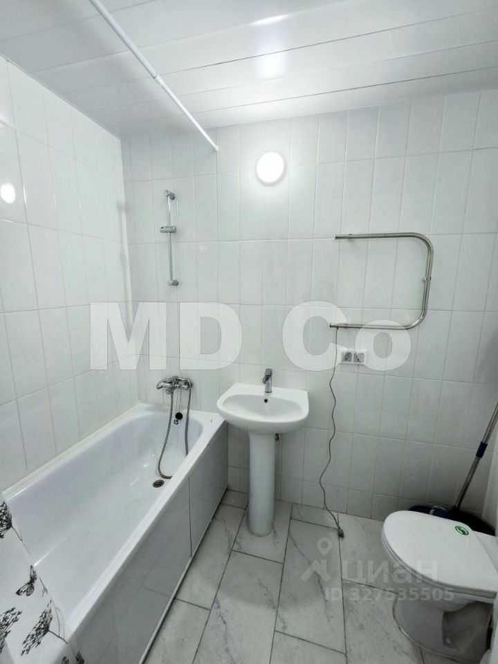 1-комнатная квартира, 42 м² — фотография 3
