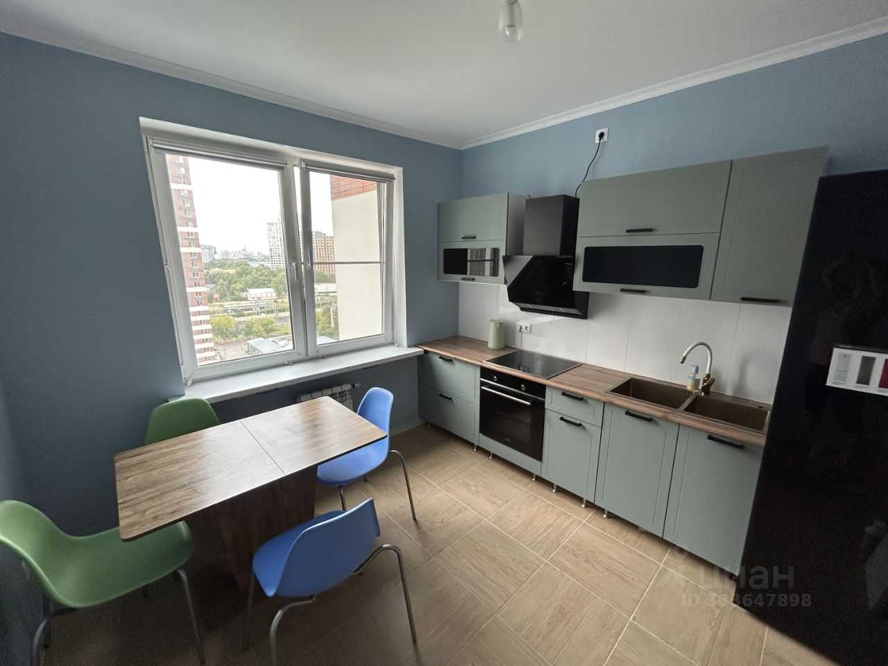 4-комнатная квартира, 96 м²