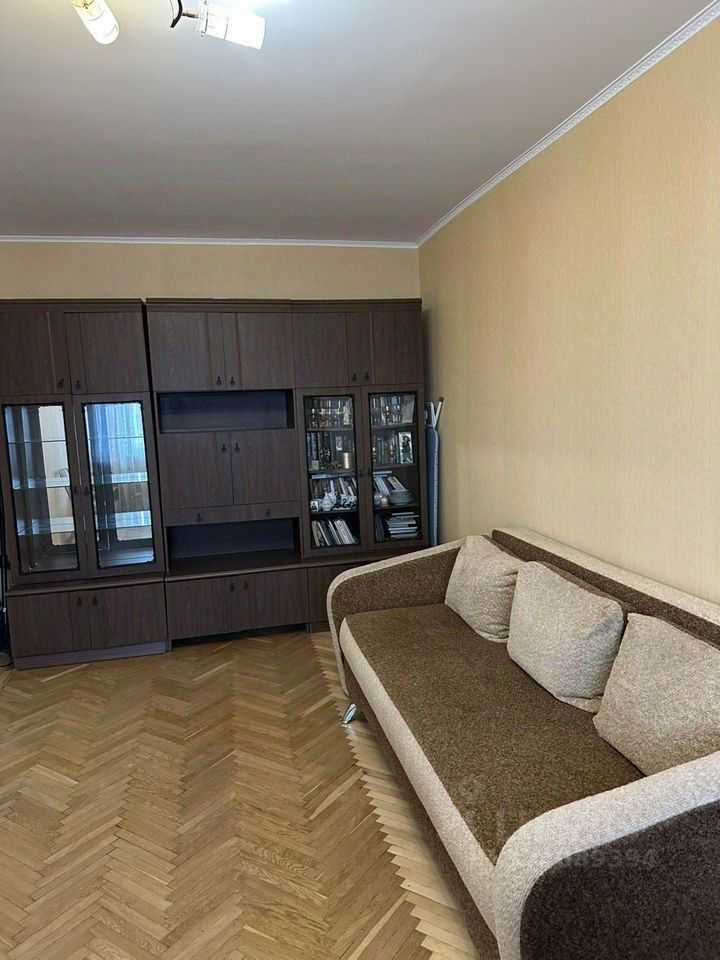 2-комнатная квартира, 55 м² — фотография 2