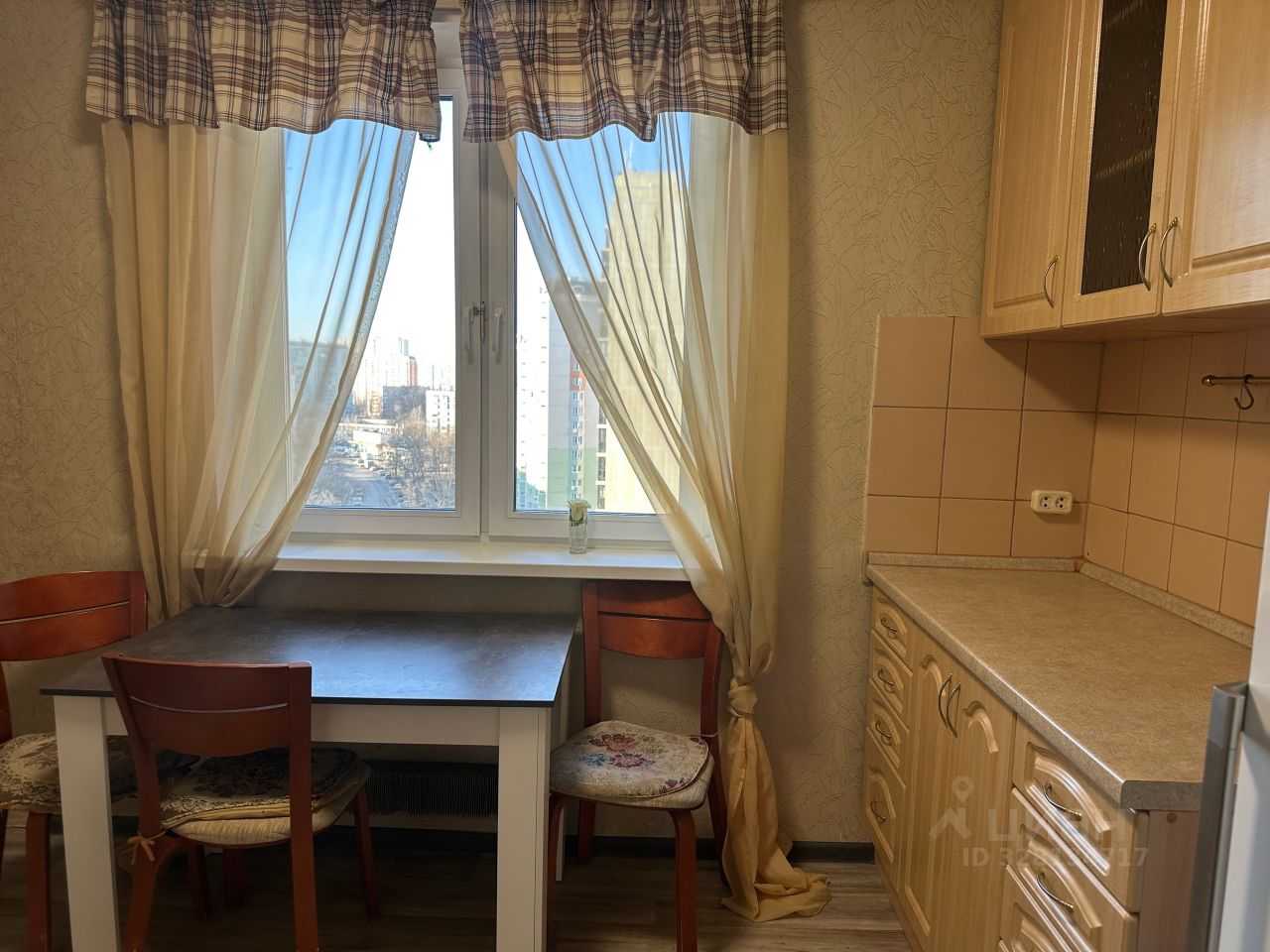 4-комнатная квартира, 75,8 м²