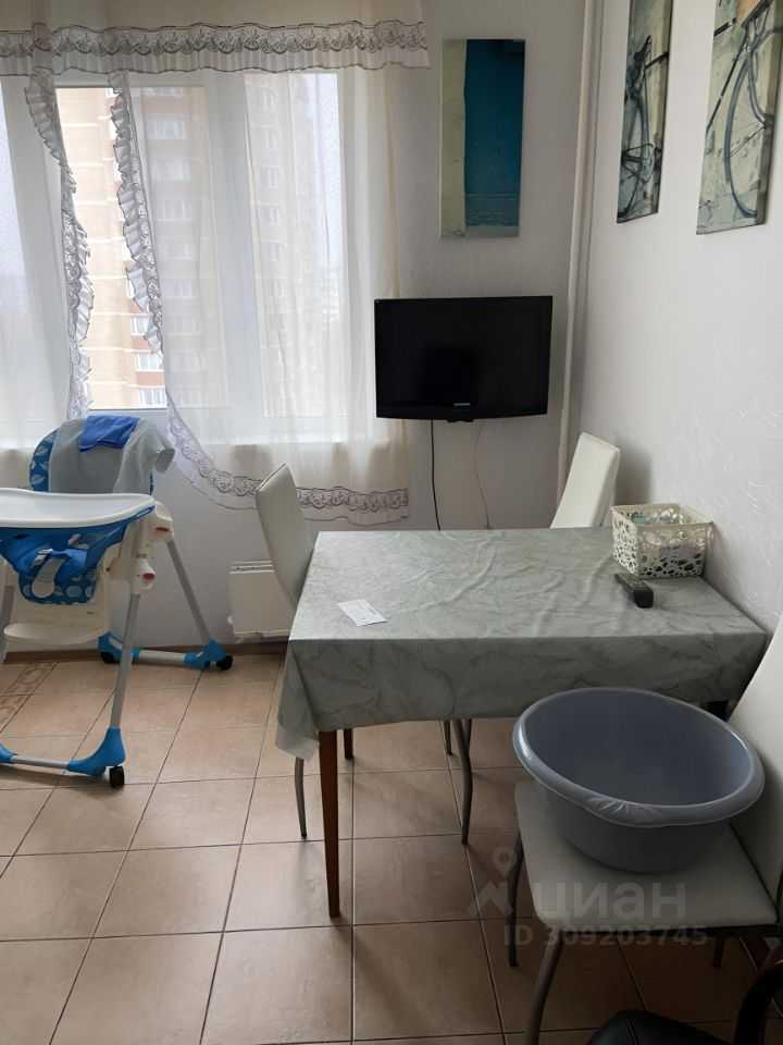 3-комнатная квартира, 72,8 м² — фотография 2