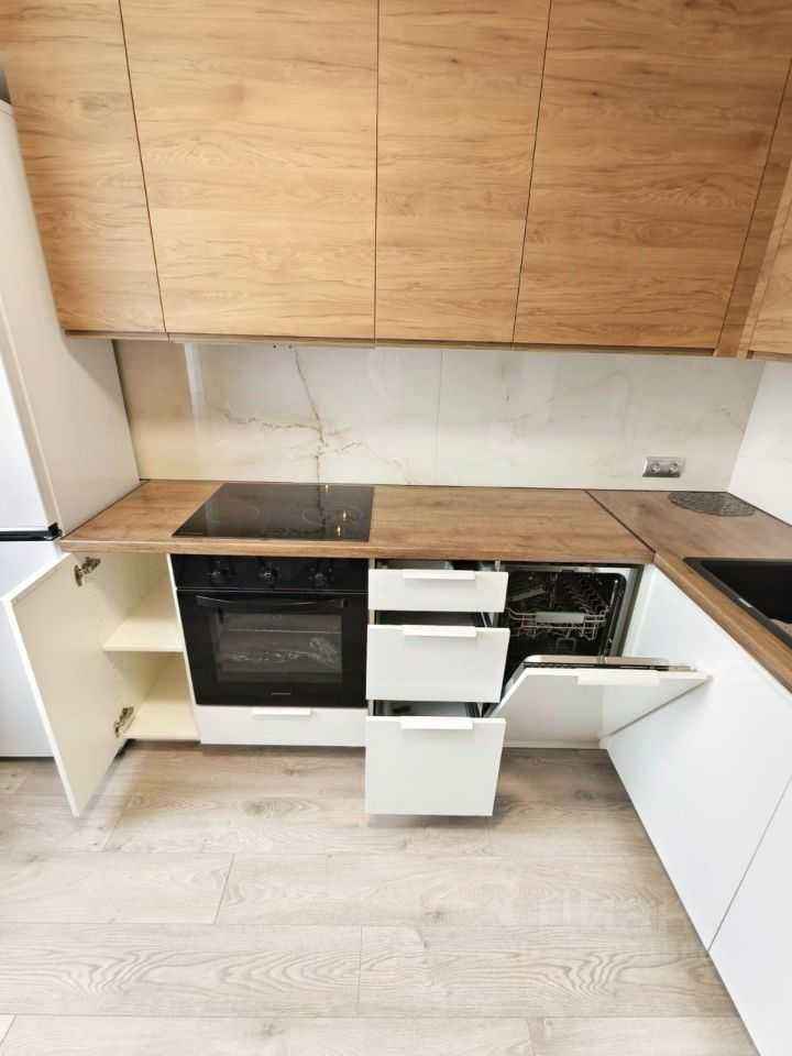 2-комнатная квартира, 55 м² — фотография 3