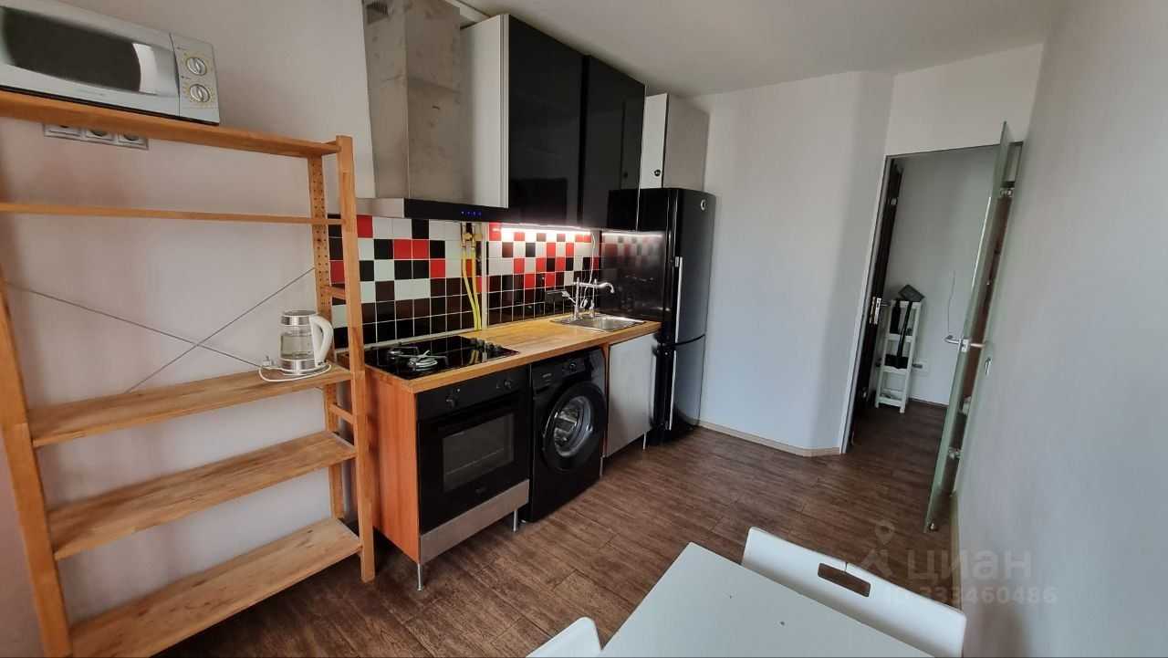 1-комнатная квартира, 38 м² — фотография 2