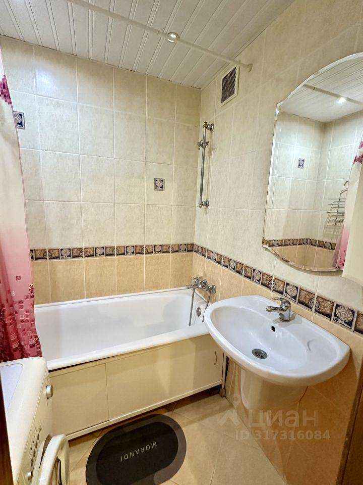 2-комнатная квартира, 56 м² — фотография 3