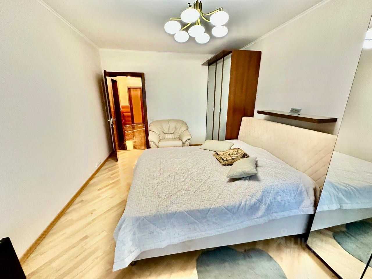 2-комнатная квартира, 68 м² — фотография 3