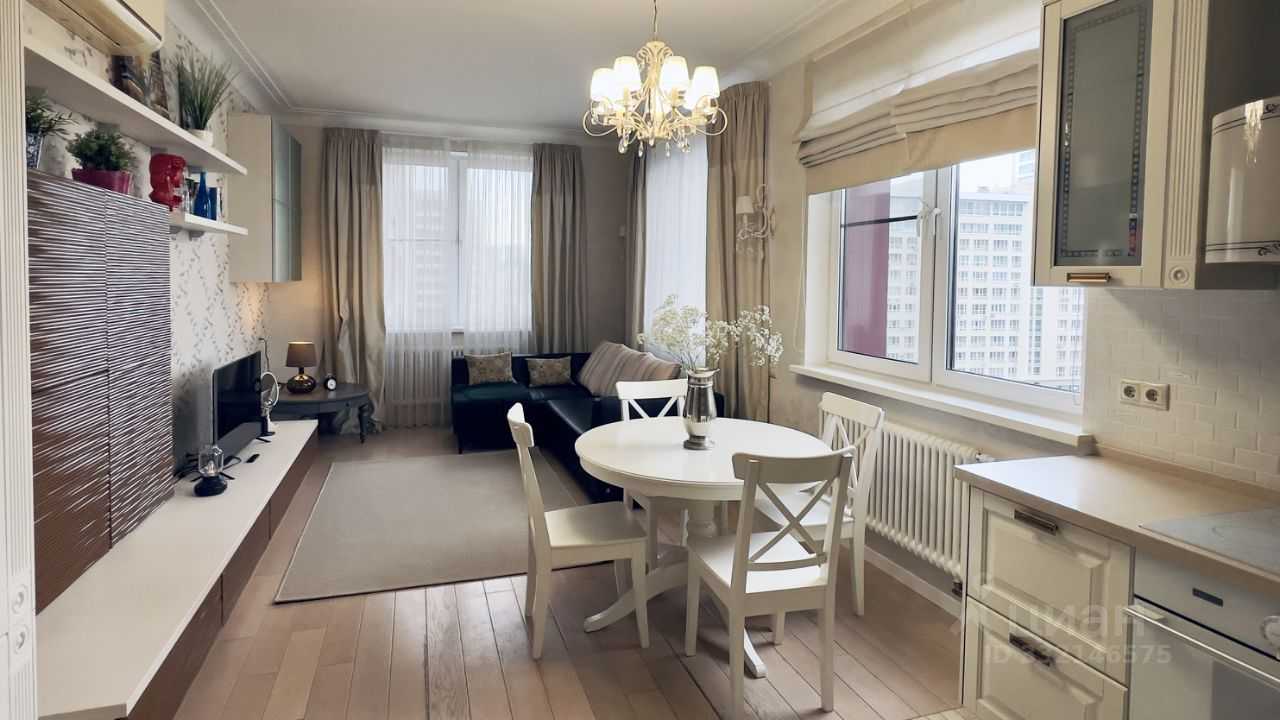 2-комнатная квартира, 63 м² — фотография 2