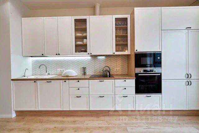 2-комнатная квартира, 84 м² — фотография 3
