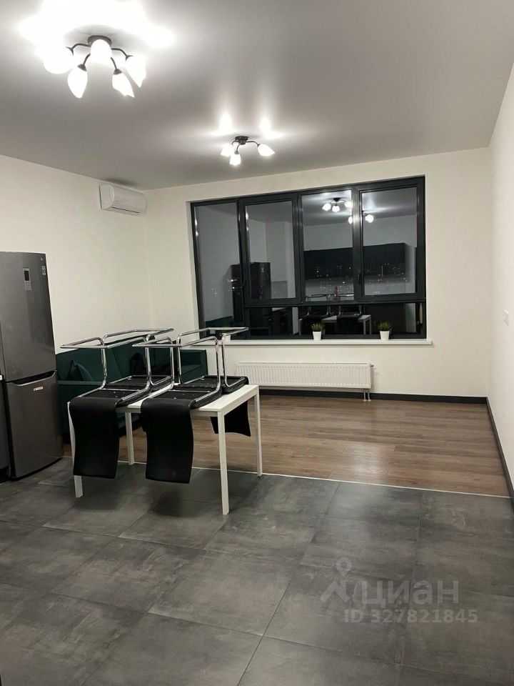2-комнатная квартира, 87 м²