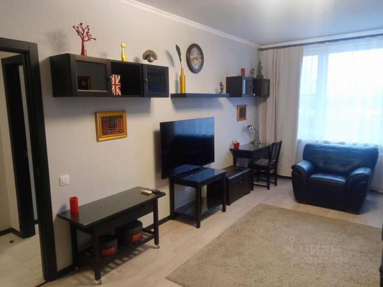 1-комнатная квартира, 42 м² — фотография 2