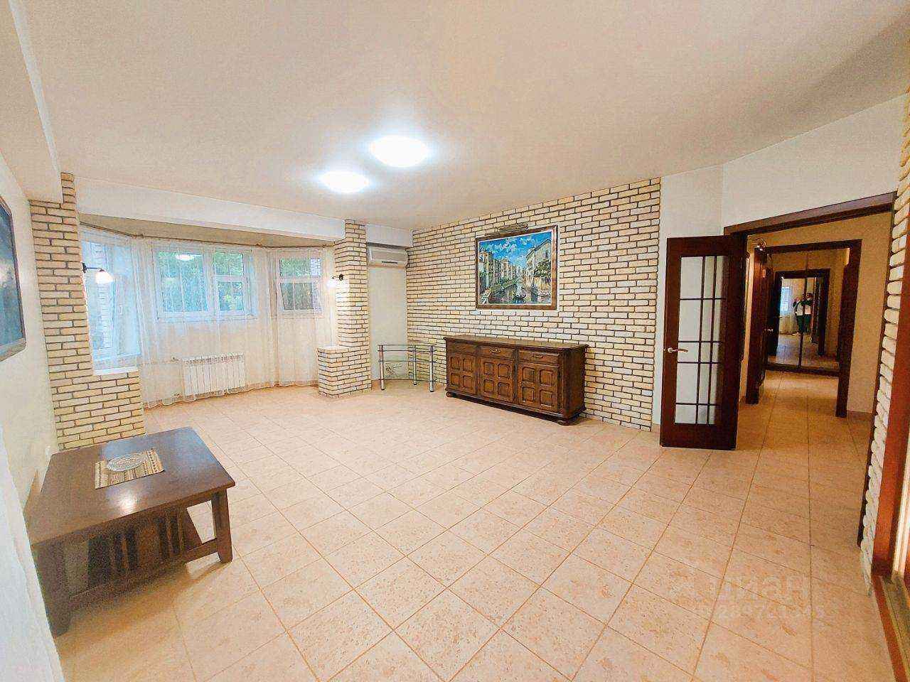 4-комнатная квартира, 160 м² — фотография 3