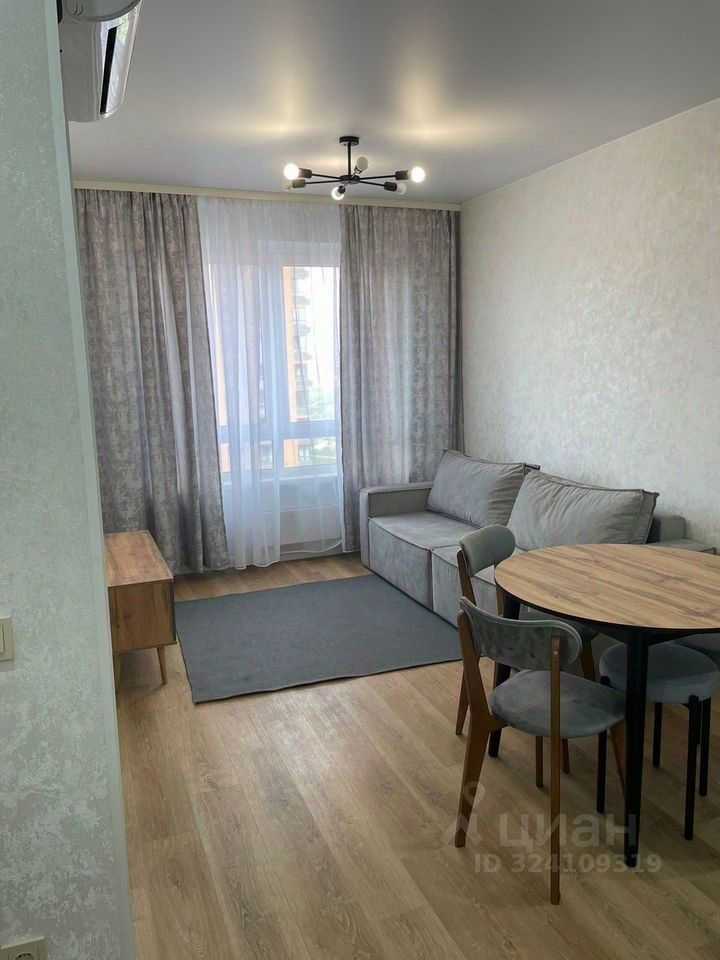 1-комнатная квартира, 35 м² — фотография 2