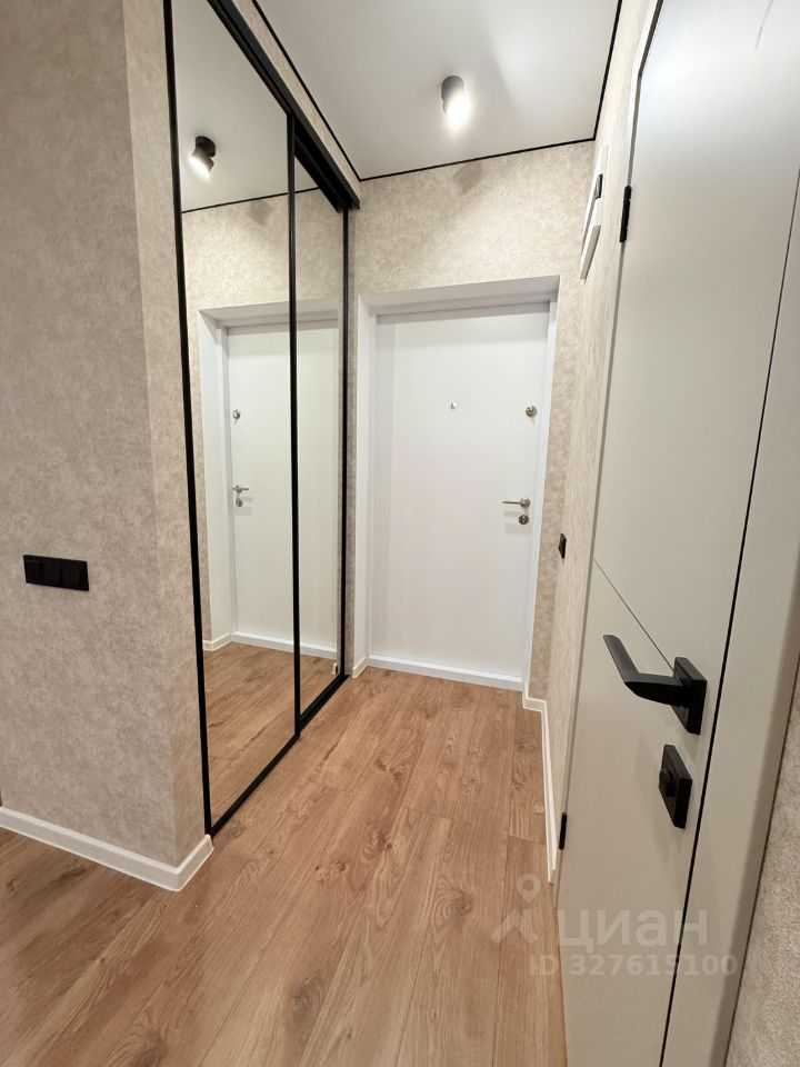 1-комнатная квартира, 32,4 м² — фотография 2